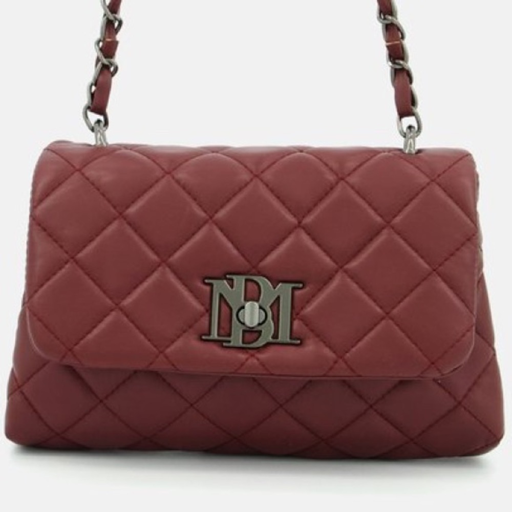 Badgley Mischka Women Quilted Front Brand Logo Crossbody/Shoulder Bag!! NEW! 🍷
